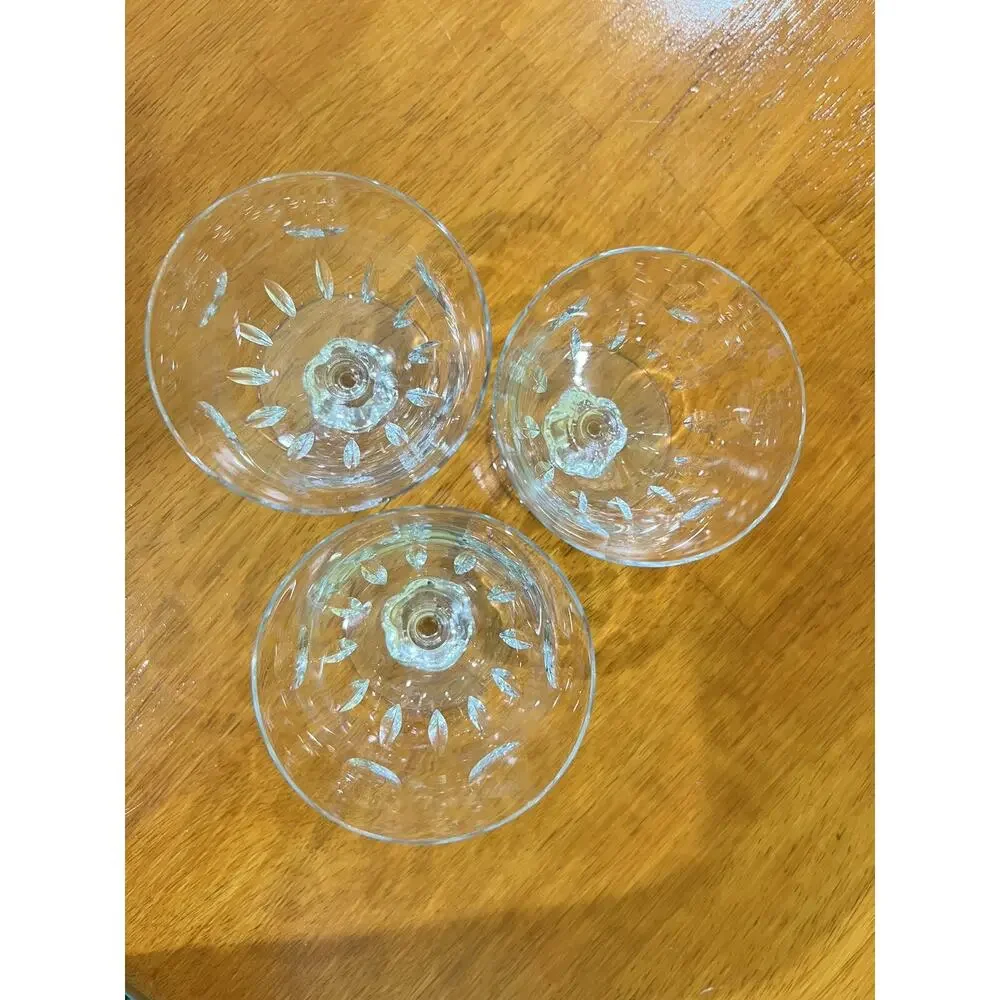 UV Reactive Set of 3 Beautiful Crystal White Wine Glasses Vintage